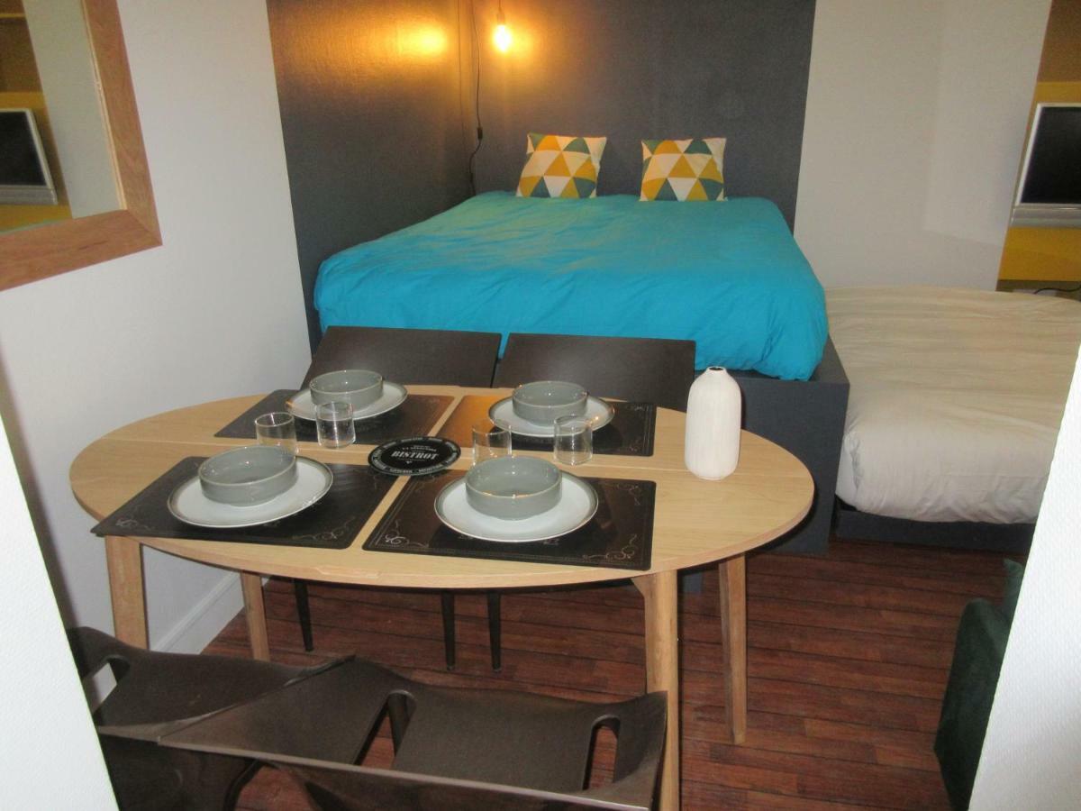 Preference - Hypercentre Avec Parking Prive Gratuit Et Lit Queen Size Poitiers Exterior foto